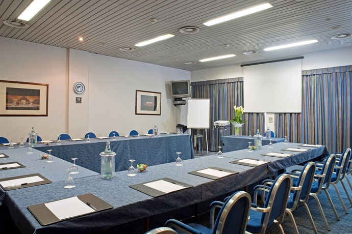 Imagen de los interiores del Hotel Cavallo Verona Est. Foto 16