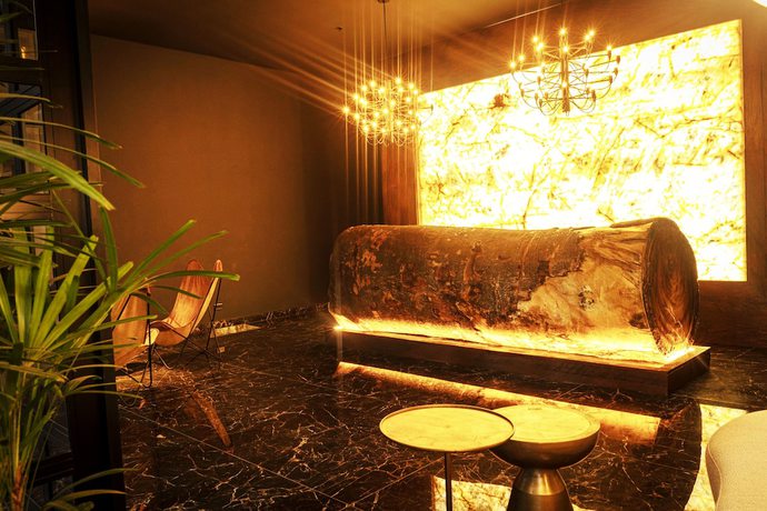 Imagen de los interiores del Hotel Cavalta. Foto 20