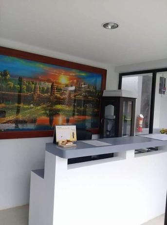 Imagen de los interiores del Hotel Cave Beach Resort. Foto 3