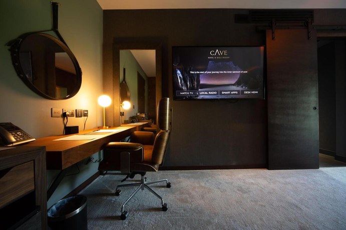 Imagen de la habitación del Hotel Cave and Golf Resort. Foto 5