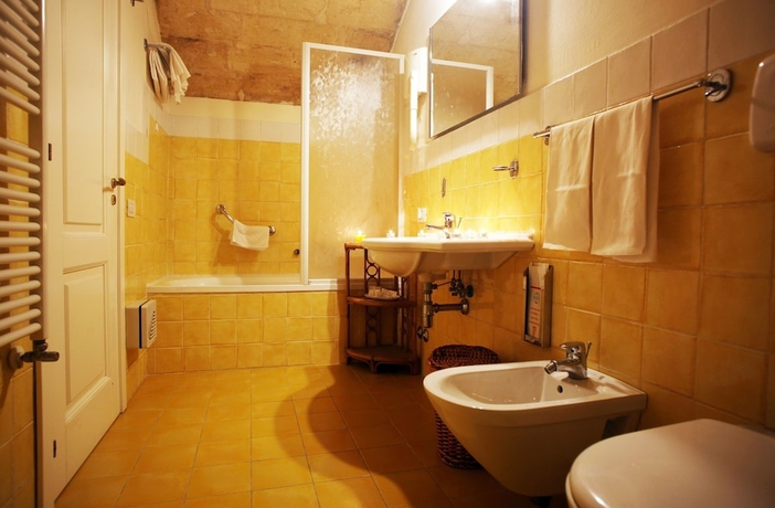 Imagen de la habitación del Hotel Caveoso. Foto 10