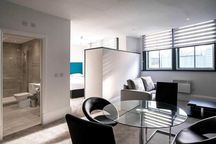 Imagen general del Hotel Cavern Quarter Apts - 31 North John St. Foto 8