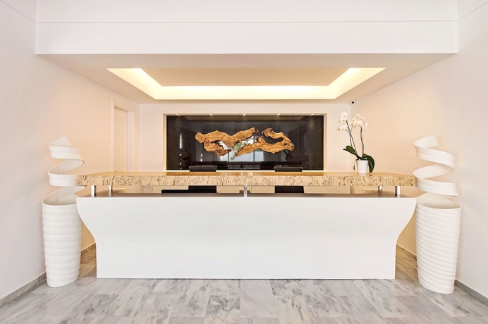 Imagen de los interiores del Hotel Cavo Bianco Boutique and Spa. Foto 15