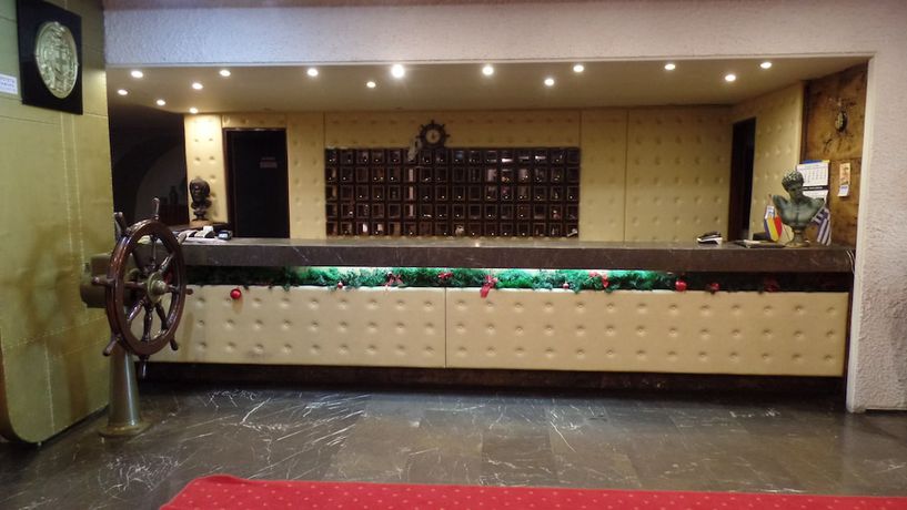 Imagen de los interiores del Hotel Cavo D'oro. Foto 6