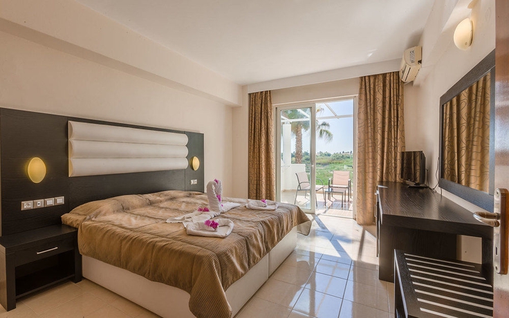 Imagen de la habitación del Hotel Cavo D'oro, Marmari. Foto 6
