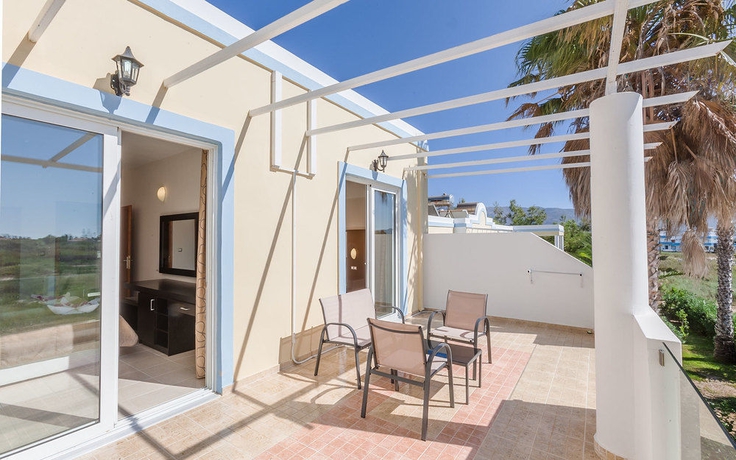 Imagen de la habitación del Hotel Cavo D'oro, Marmari. Foto 8