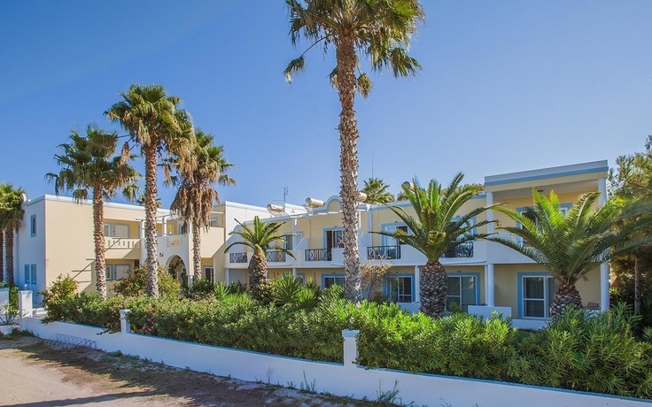 Imagen de los exteriores del Hotel Cavo D'oro, Marmari. Foto 15