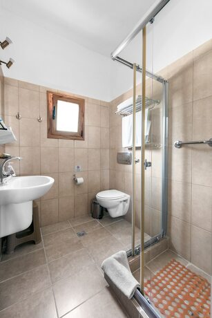 Imagen general del Hotel Cavo Grosso. Foto 4