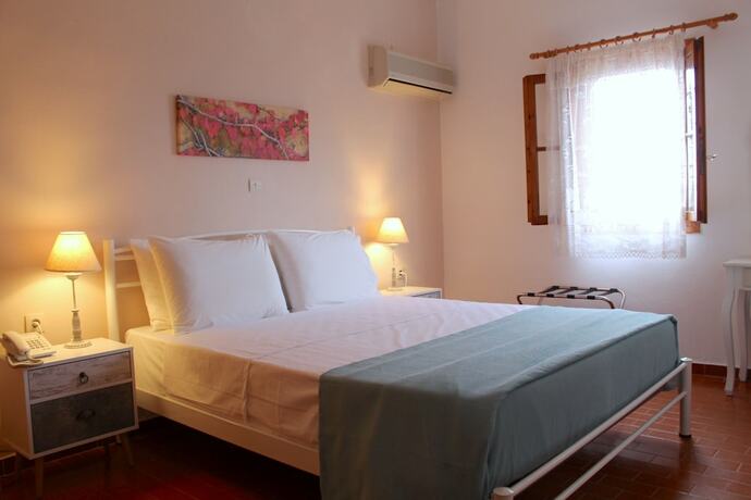 Imagen general del Hotel Cavo Grosso. Foto 8