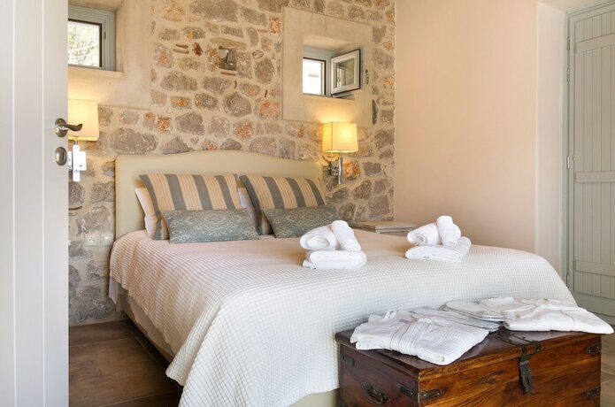 Imagen de la habitación del Hotel Cavo Kortia. Foto 13