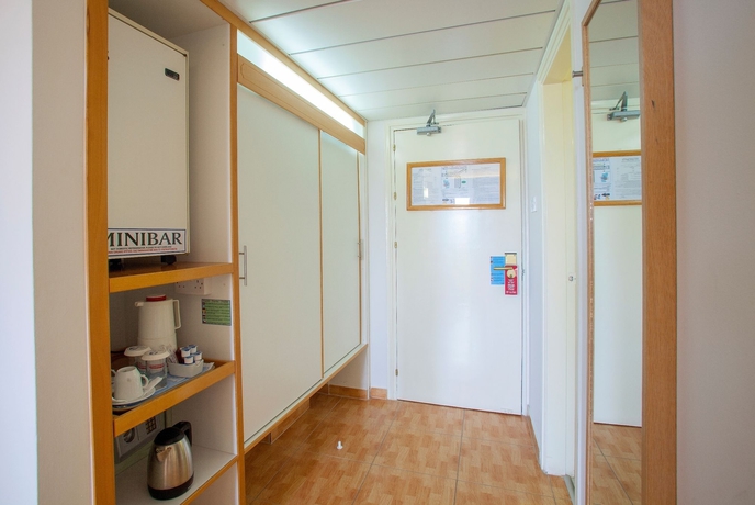 Imagen de la habitación del Hotel Cavo Maris Beach. Foto 5