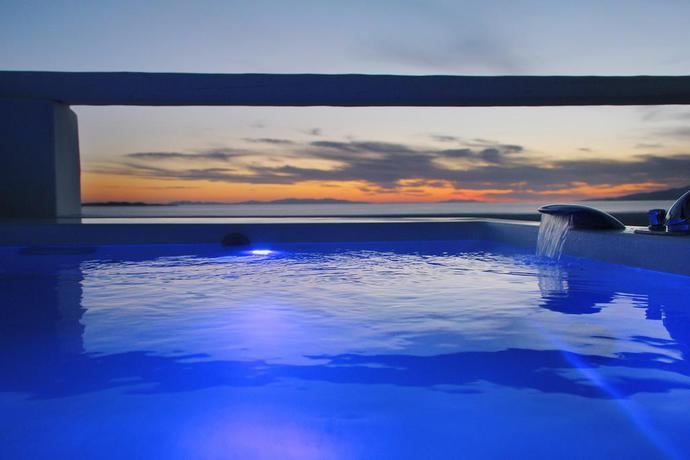 Imagen de los exteriores del Hotel Cavo Tagoo. Foto 11