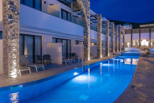 Imagen general del Hotel Cavo di Suites. Foto 5