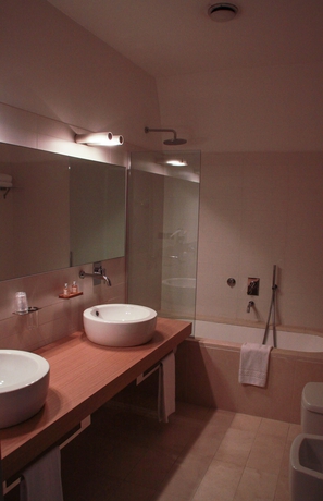Imagen de la habitación del Hotel Cavour Et Des Officiers. Foto 2