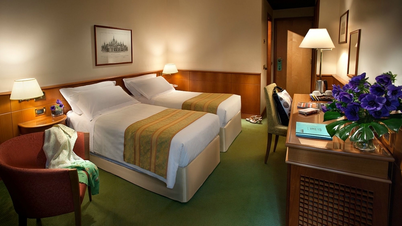 Imagen de la habitación del Hotel Cavour, Milán. Foto 5