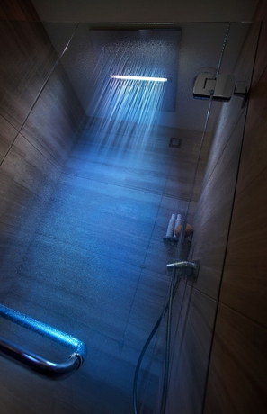 Imagen de la habitación del Hotel Cavour, Milán. Foto 10