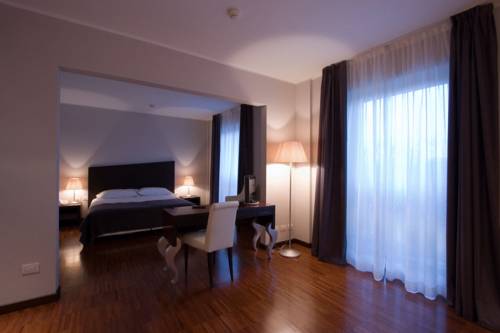 Imagen de la habitación del Hotel Cavour, Novara. Foto 7