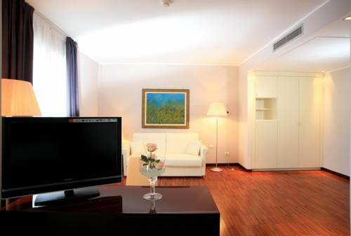 Imagen de la habitación del Hotel Cavour, Novara. Foto 8
