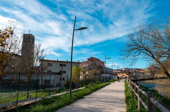 Imagen de los exteriores del Hotel Cavour, Rieti. Foto 4