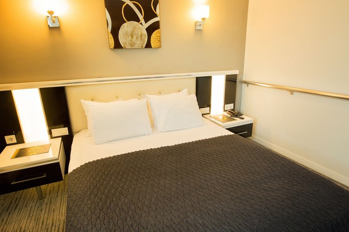 Imagen de la habitación del Hotel Cavusoglu Tower. Foto 8