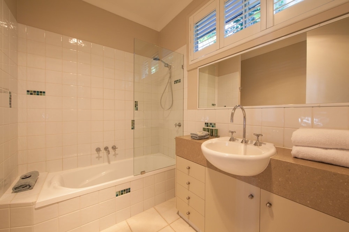 Imagen de la habitación del Hotel Cavvanbah Beach House. Foto 12