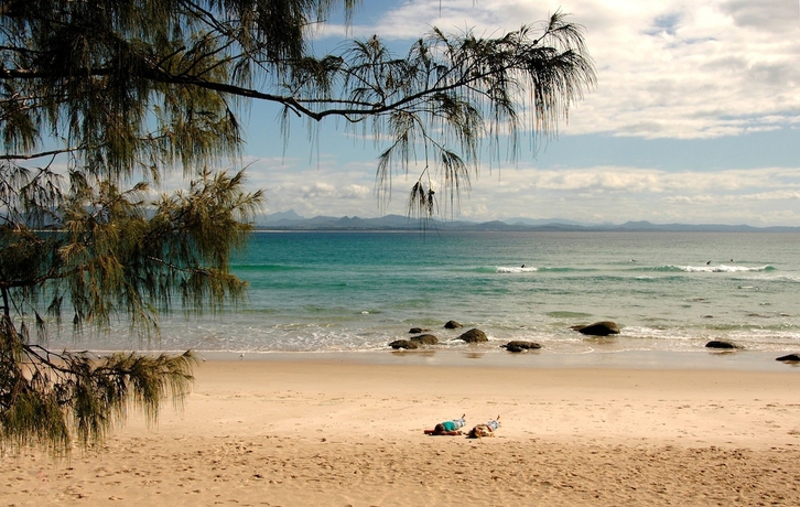 Imagen de los exteriores del Hotel Cavvanbah Beach House. Foto 13