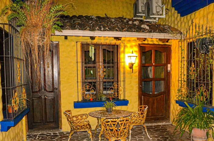 Imagen general del Hotel Caxa Real. Foto 3