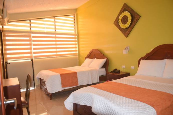 Imagen de la habitación del Hotel Cayapas Esmeraldas. Foto 8