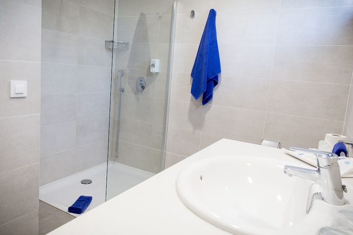 Imagen de la habitación del Hotel Caybeach Princess. Foto 10