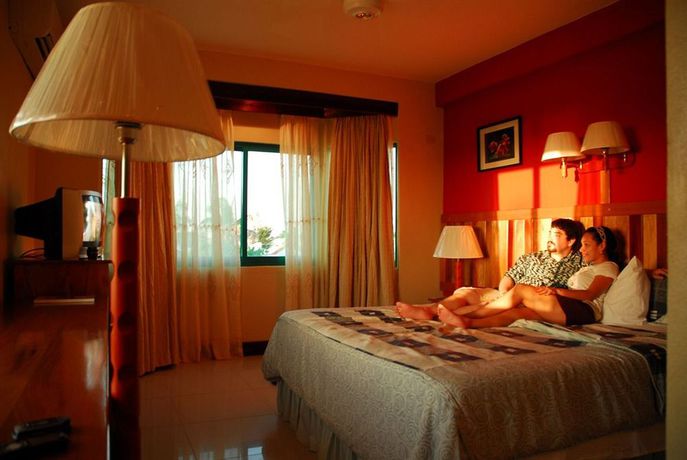 Imagen general del Hotel Caye Caulker Plaza. Foto 1