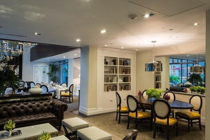 Imagen del bar/restaurante del Hotel Cayena-caracas. Foto 3