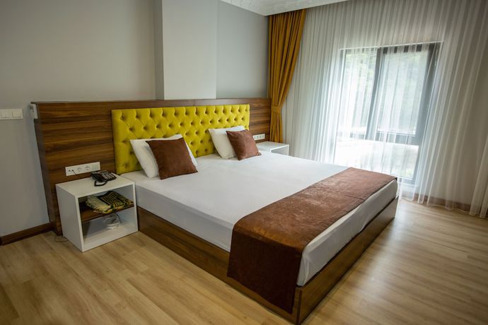 Imagen de la habitación del Hotel Caykara Park. Foto 11