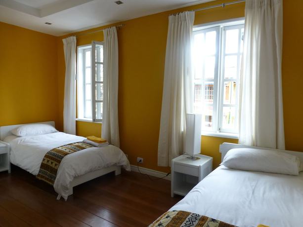 Imagen de la habitación del Hotel Cayman. Foto 15