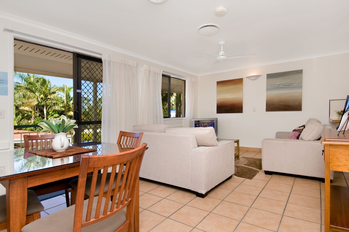 Imagen de los interiores del Hotel Cayman Quays. Foto 13