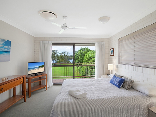 Imagen de la habitación del Hotel Cayman Quays. Foto 4