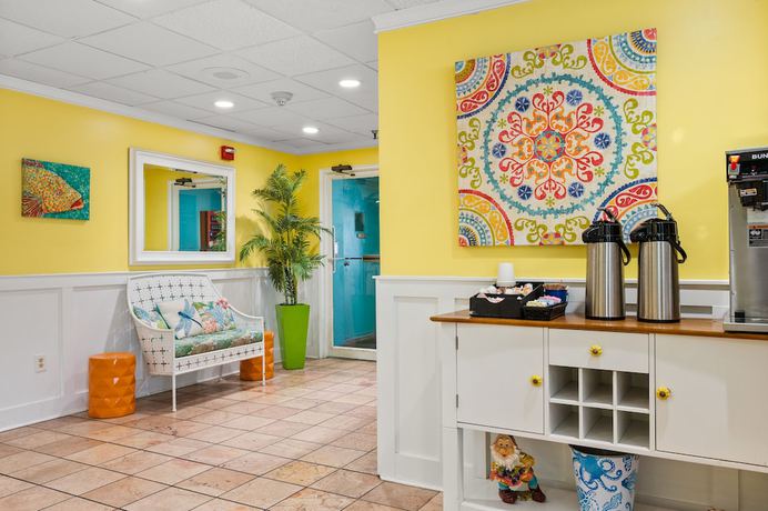Imagen de los interiores del Hotel Cayman Suites, Ocean City. Foto 20