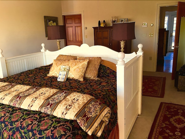 Imagen de la habitación del Hotel Cayugalakeinn Ithaca alt. Foto 3