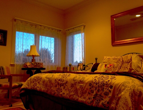 Imagen de la habitación del Hotel Cayugalakeinn Ithaca alt. Foto 7