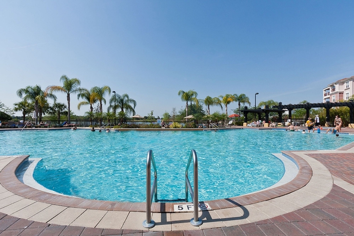 Imagen de la piscina del Hotel Cayview Condos by Orlando Fun Rentals. Foto 8