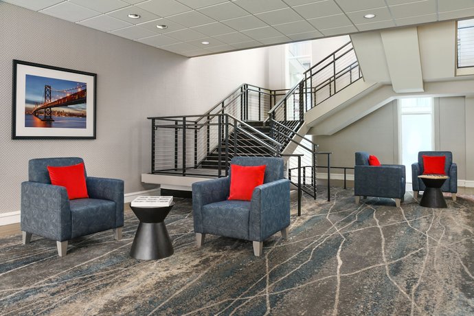 Imagen de los interiores del Hotel Caza Fisherman’s Wharf. Foto 17