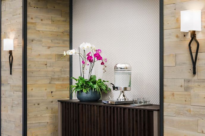 Imagen de los interiores del Hotel Caza Fisherman’s Wharf. Foto 18