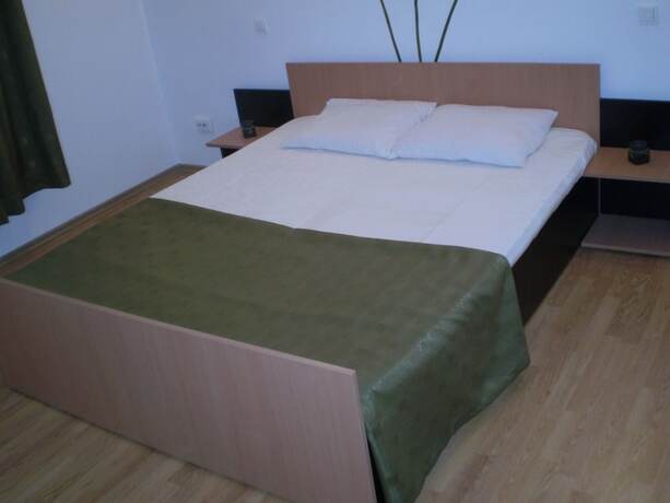 Imagen general del Hotel Cazare Business-Transit. Foto 3