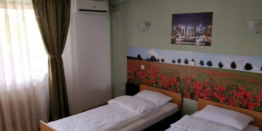 Imagen general del Hotel Cazare Business-Transit. Foto 4