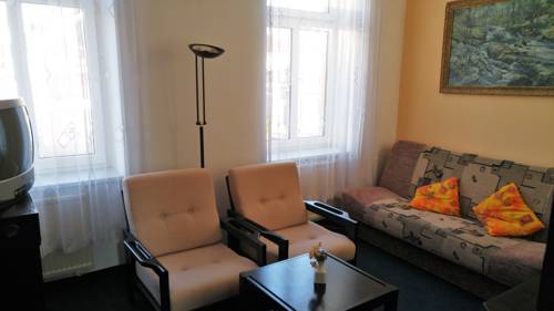 Imagen de la habitación del Hotel Cb Royal. Foto 10