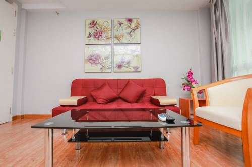 Imagen de la habitación del Hotel Cbd Suratthani. Foto 6