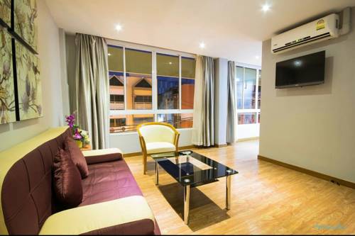 Imagen de la habitación del Hotel Cbd Suratthani. Foto 15