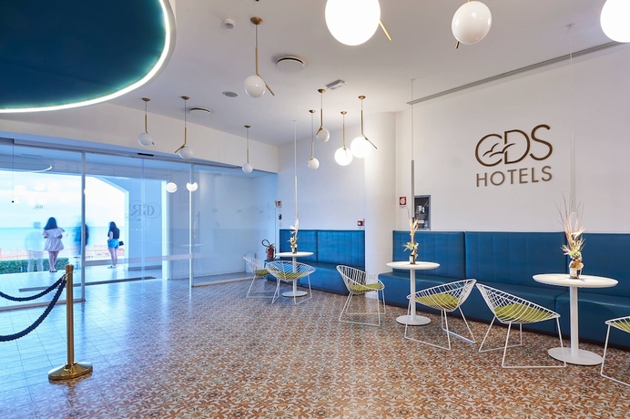 Imagen de los interiores del Hotel Cdshotels Grand Hotel Riviera. Foto 17