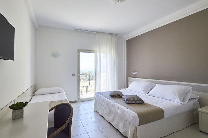 Imagen de la habitación del Hotel Cdshotels Terrasini - Città Del Mare. Foto 16