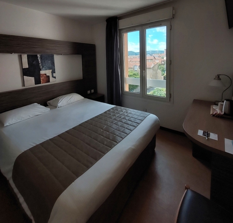 Imagen de la habitación del Hotel C&eacute;venol. Foto 4