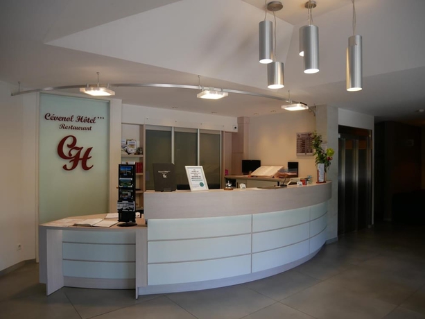 Imagen de los interiores del Hotel C&eacute;venol. Foto 16